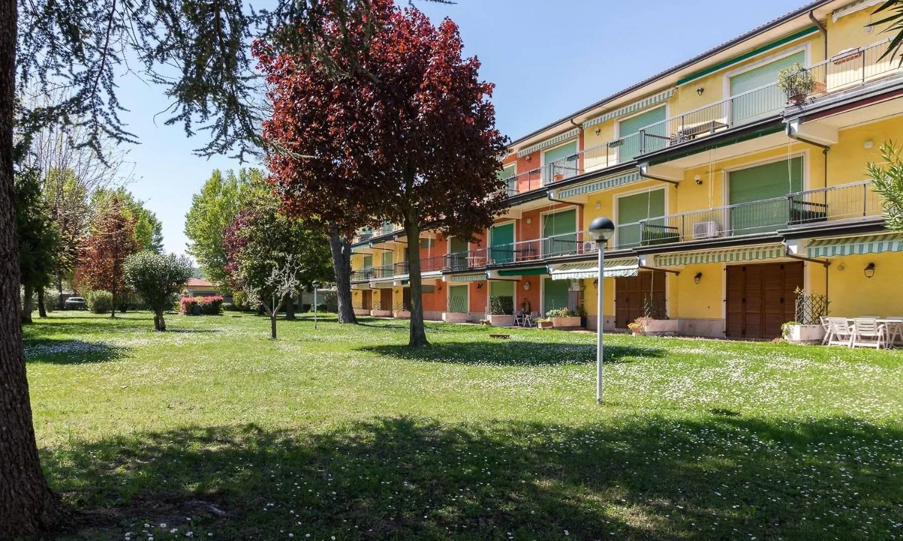 Il Professore Lakefront Manerba del Garda 0*,  Italy
